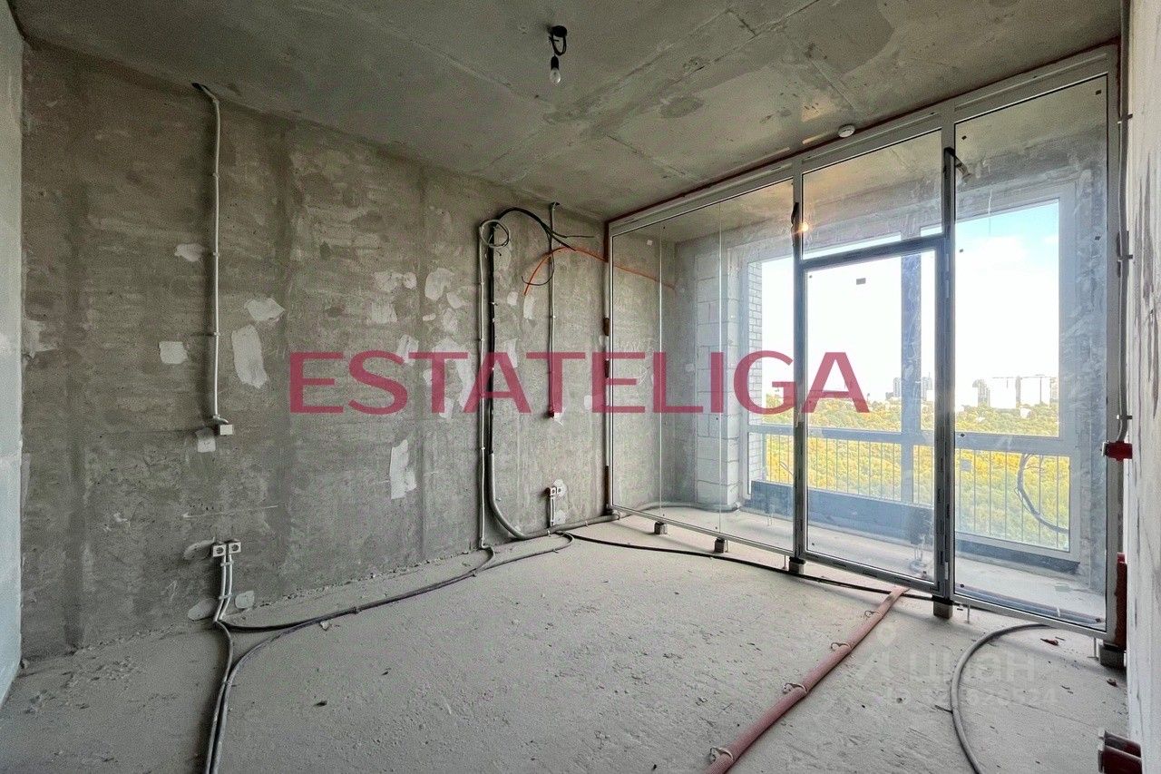 Продажа 4-комн квартиры на вторичном рынке Гжатская улица, 5к1