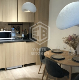 Продажа 1-комн квартиры на вторичном рынке улица Коминтерна,  д. 22 к1