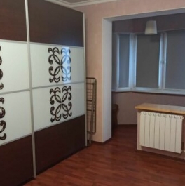Продажа 2-комн квартиры на вторичном рынке Симферопольский б-р,  д. 24 к5