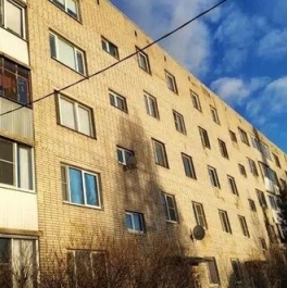 Продажа 1-комн квартиры на вторичном рынке Лобня г, Чайковского ул,  д. 7 к3