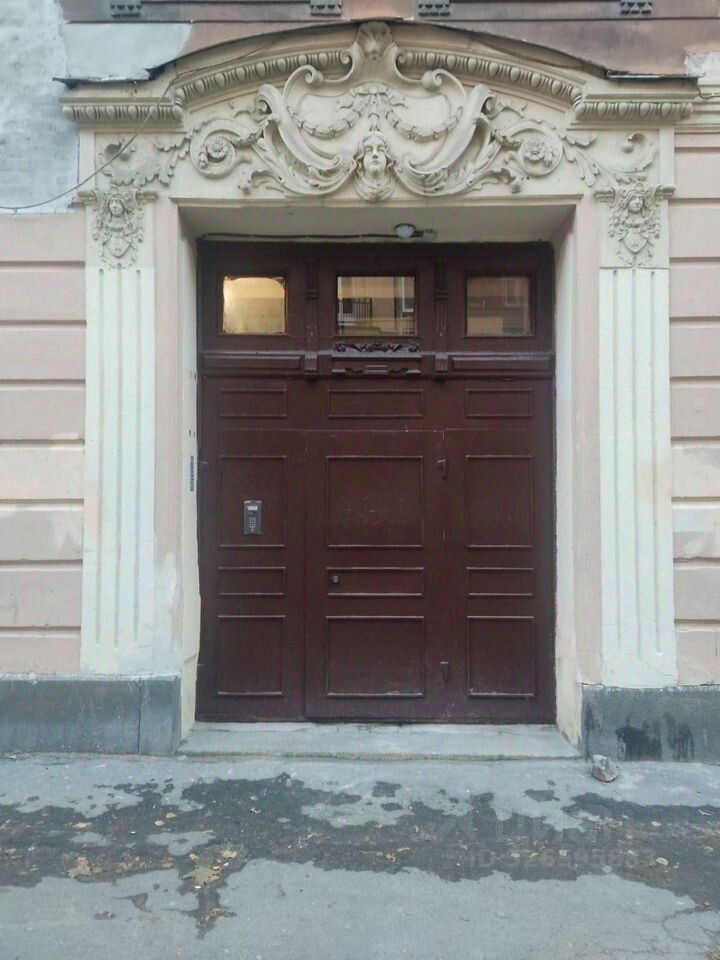 Продажа комнаты Гатчинская улица, 22