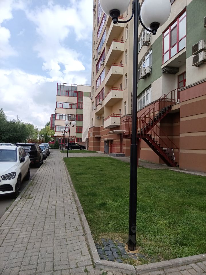 Продажа 3-комн квартиры на вторичном рынке Видное, Клубный переулок, 7