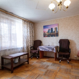 Продажа 1-комн квартиры на вторичном рынке ул Коммуны,  д. 26,  к. 1