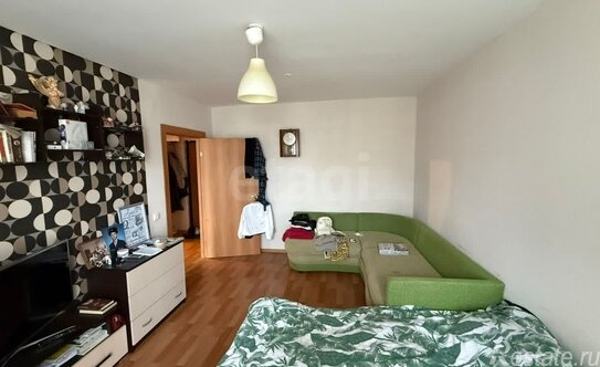 Продажа 1-комн квартиры на вторичном рынке Смоленская улица,  д. 13