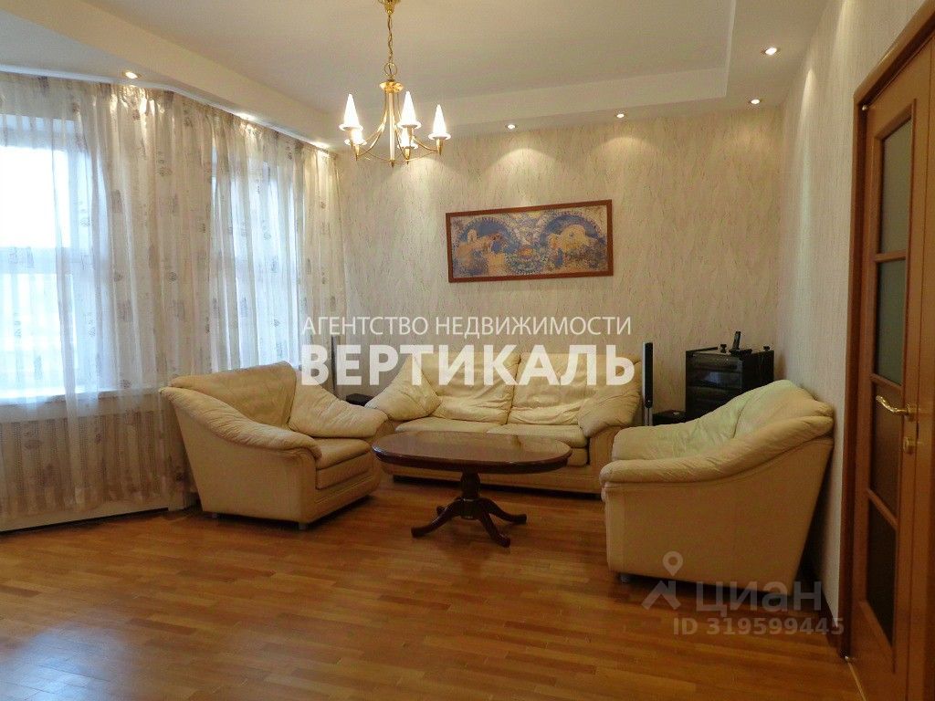 Продажа 4-комн квартиры на вторичном рынке Наставнический переулок, 6