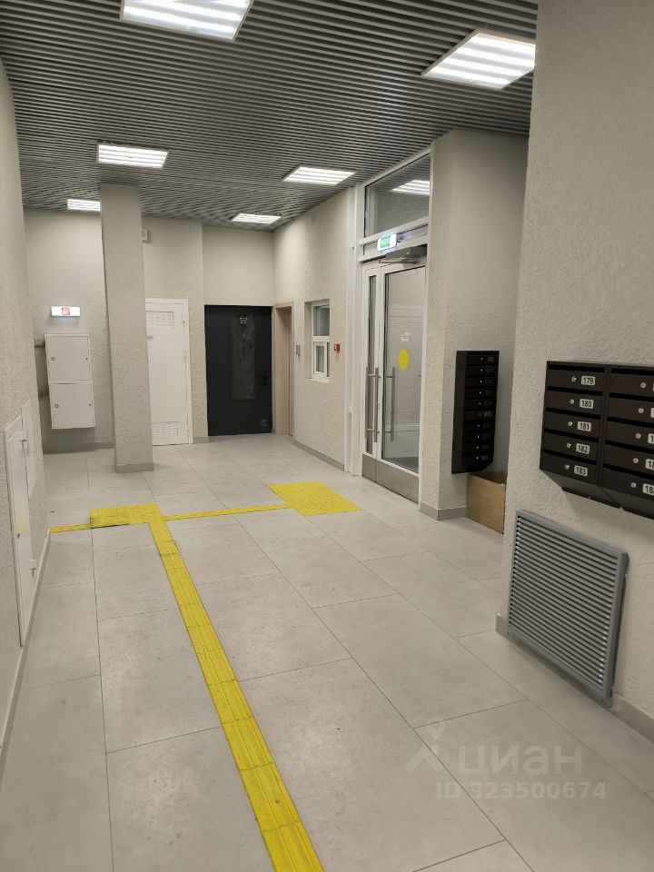 Продажа 3-комн квартиры на вторичном рынке Коровинское шоссе, 12