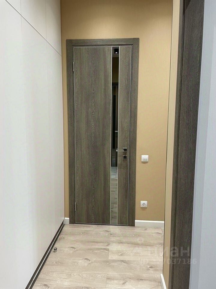 Продажа 1-комн квартиры на вторичном рынке улица Жукова, 3