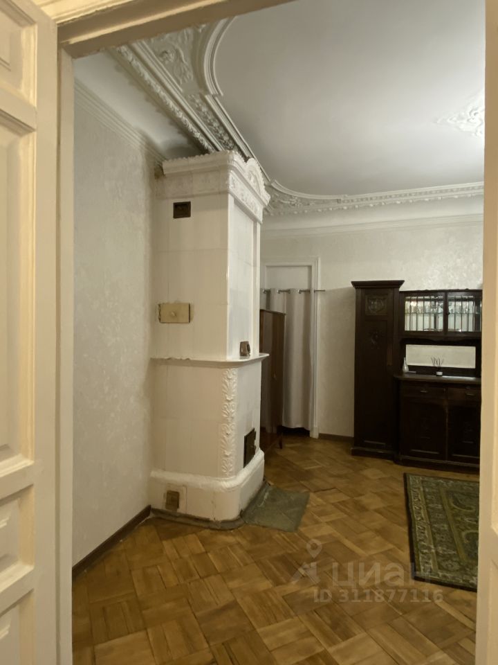 Аренда 2-комн квартиры на вторичном рынке Невский проспект, 134Б