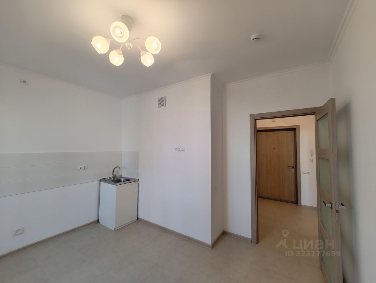 Продажа 1-комн квартиры на вторичном рынке Балаклавский проспект, 17