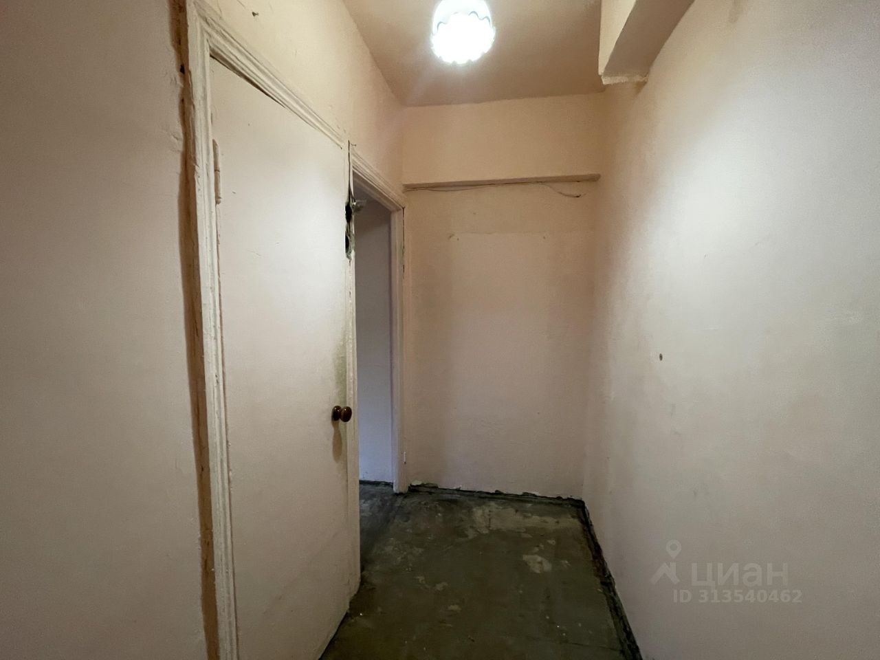 Продажа 2-комн квартиры на вторичном рынке Ярославская улица, 5