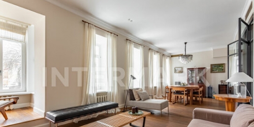 2-комн квартира ул Арбат,  д. 38/1,  к. 2