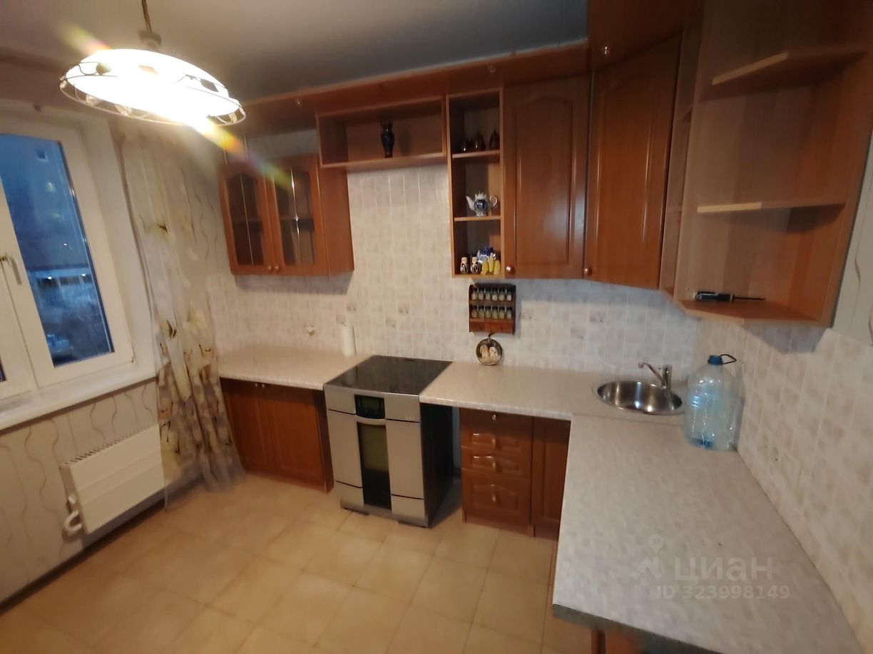 Аренда 1-комн квартиры на вторичном рынке Южнобутовская улица, 41