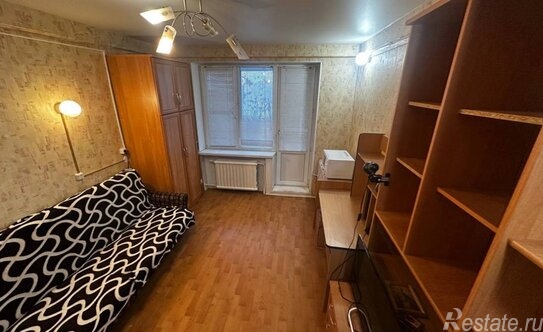 Продажа 2-комн квартиры на вторичном рынке Белградская улица,  д. 22 к2