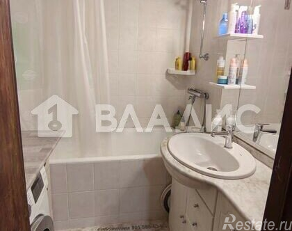 Продажа 2-комн квартиры на вторичном рынке ул Липецкая,  д. 52