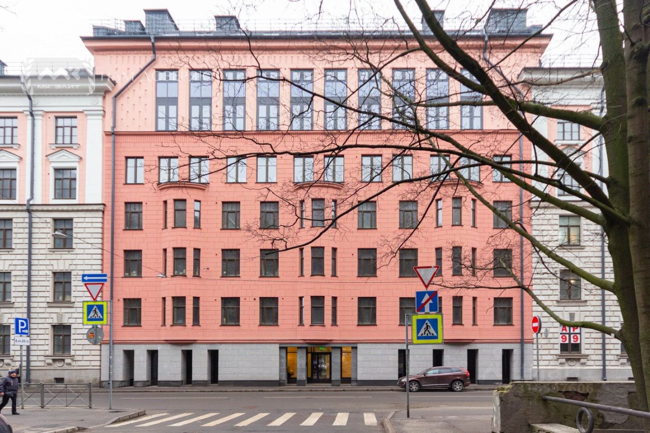 Продажа 4-комн квартиры на вторичном рынке проспект Малый Петроградской стороны, 79-81-83