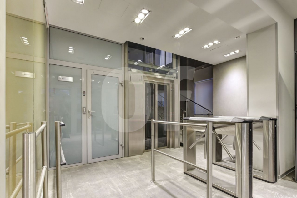 Продажа отдельного здания Садовая-Черногрязская улица,  д. 22 с3