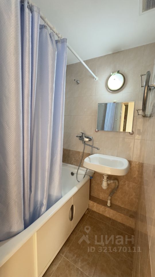 Продажа 2-комн квартиры на вторичном рынке Севастопольский проспект, 1К1