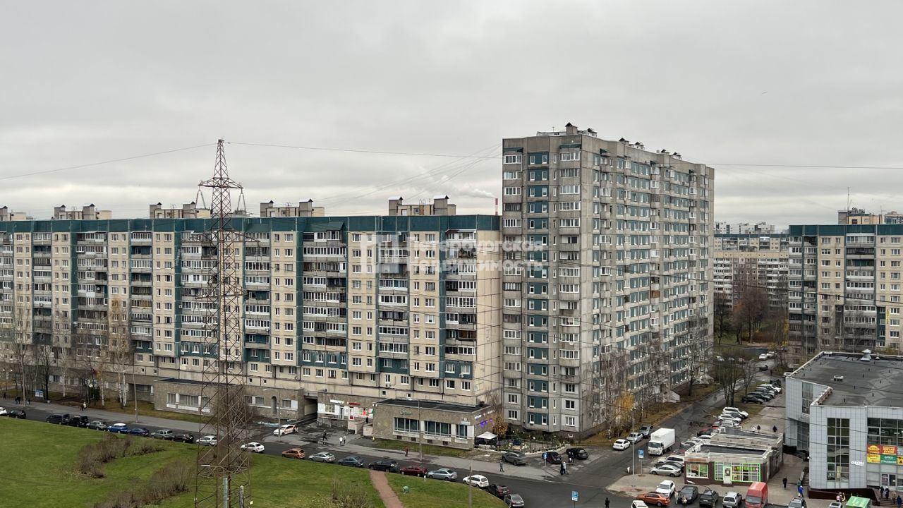 Продажа 2-комн квартиры на вторичном рынке проспект Испытателей, 24К1