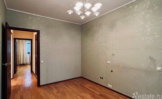 Продажа 3-комн квартиры на вторичном рынке Парковая 10-я ул,  д. 17