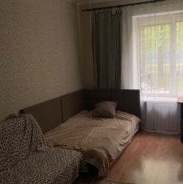 Продажа 3-комн квартиры на вторичном рынке улица Винокурова,  д. 12 к3