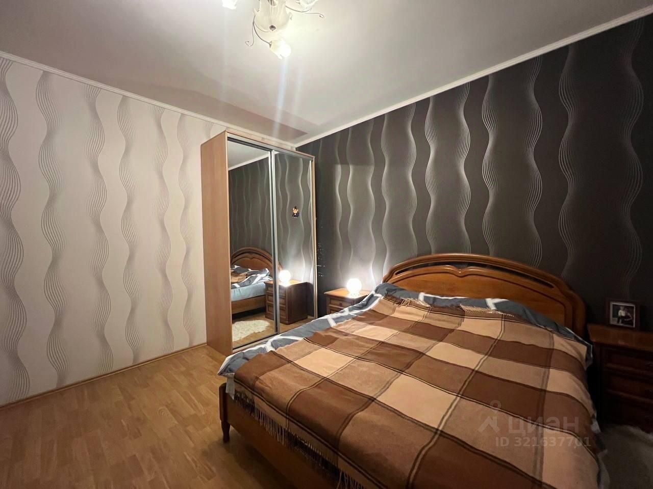 Продажа 3-комн квартиры на вторичном рынке улица Кораблестроителей, 32к3