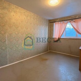 Продажа 3-комн квартиры на вторичном рынке ул Наличная,  д. 40,  к. 1