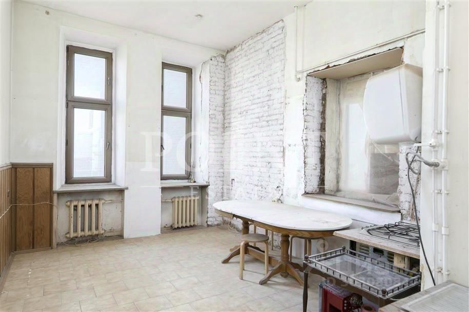 Продажа 5-комн квартиры на вторичном рынке Поварская улица, 20