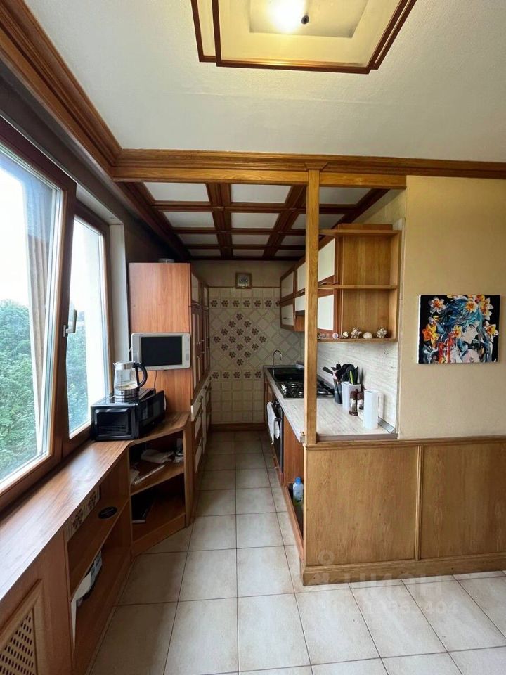 Продажа 3-комн квартиры на вторичном рынке Белградская улица, 6К1