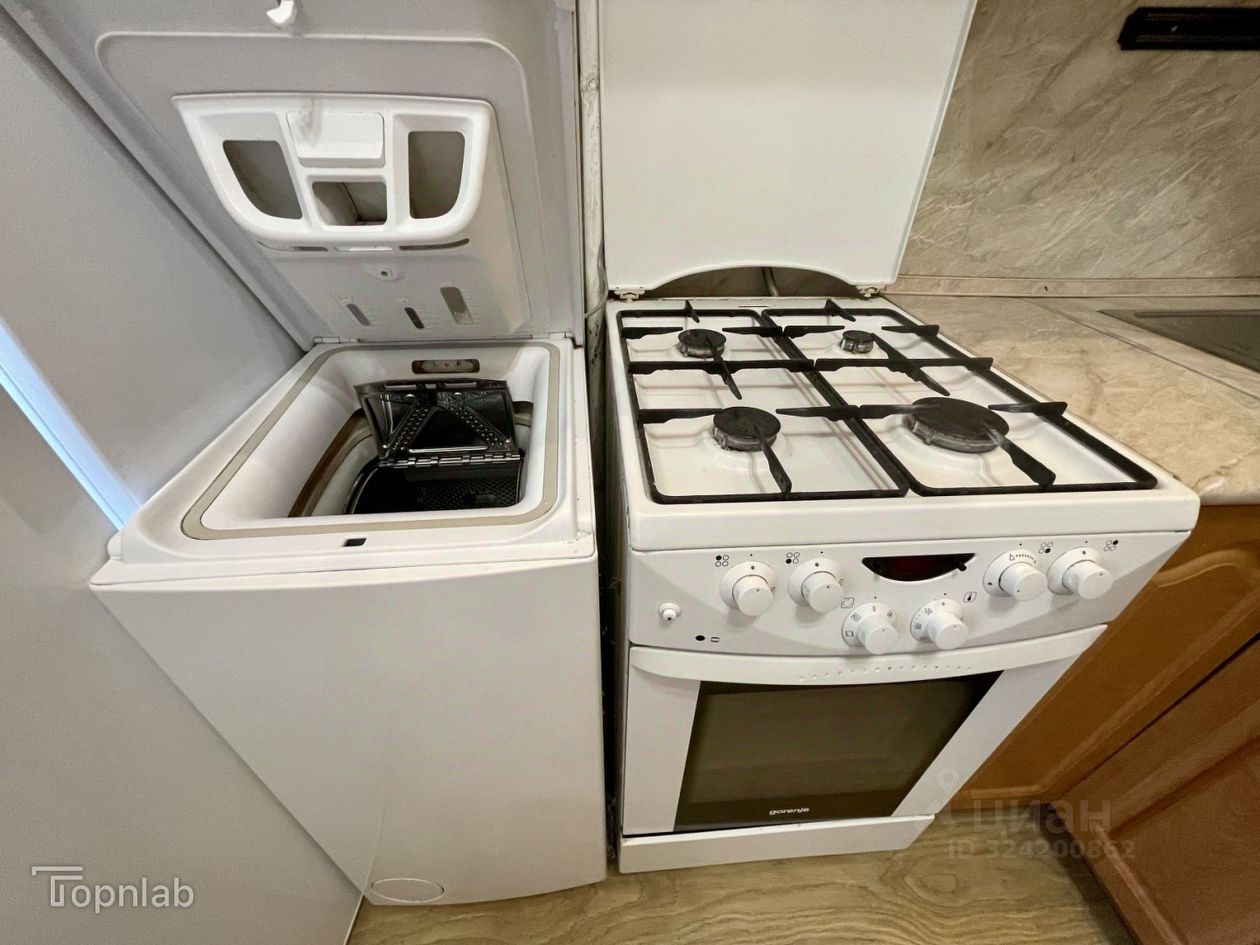 Продажа 3-комн квартиры на вторичном рынке Братская улица, 17К2