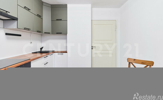 Продажа 4-комн квартиры на вторичном рынке Пулковская ул,  д. 6,  к. 4