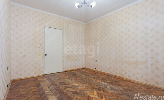 Продажа 2-комн квартиры на вторичном рынке Репина ул,  д. 25