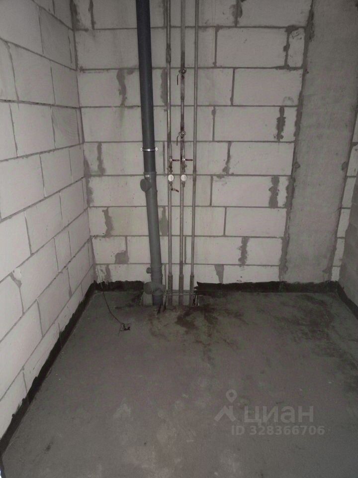 Продажа 1-комн квартиры на вторичном рынке пос. Рыбхоз, улица Ромашковая, 63к1