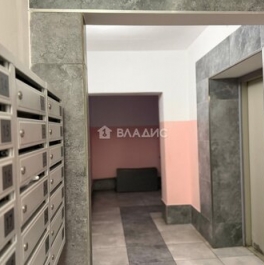 Продажа 3-комн квартиры на вторичном рынке Орехово-Зуево г, Мадонская ул,  д. 12А