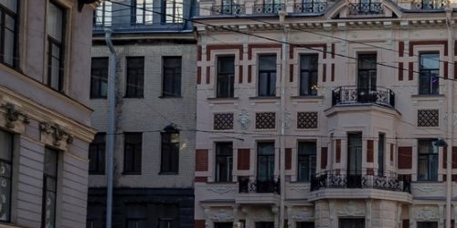 5-комн квартира проспект Римского-Корсакова, 1