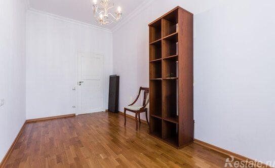 Аренда 6-комн квартиры на вторичном рынке Реки Мойки наб,  д. 62/2