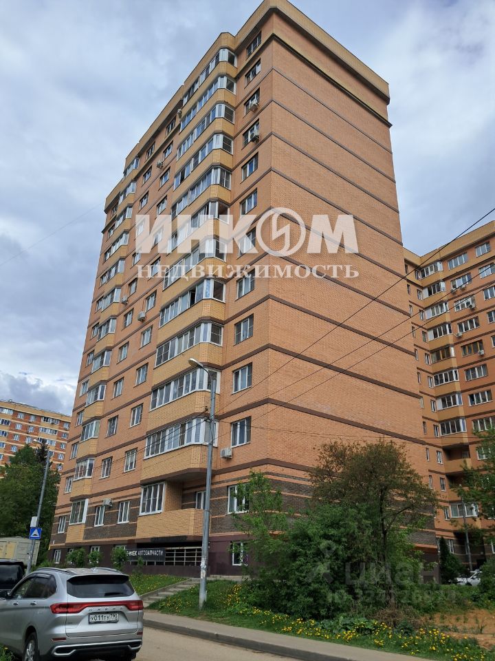 Продажа 1-комн квартиры на вторичном рынке Звенигород, Спортивная улица, 12