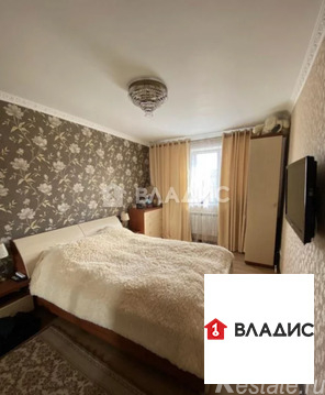 Продажа 3-комн квартиры на вторичном рынке Клин г, Самодеятельная ул,  д. 9