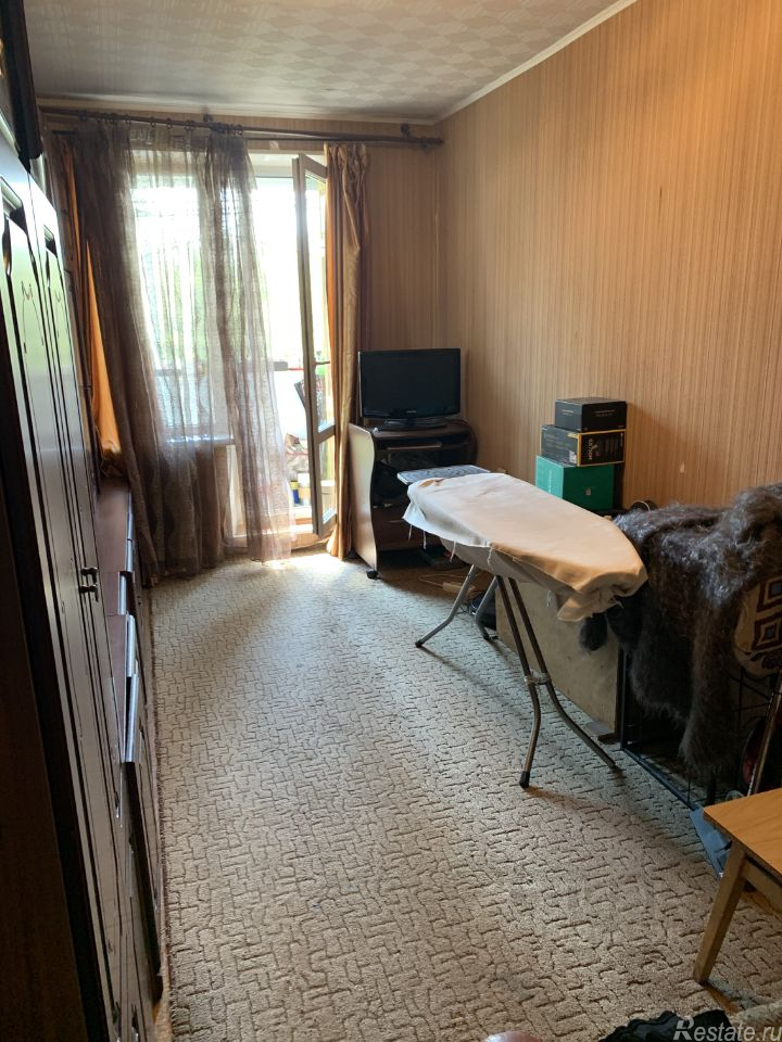 Продажа 3-комн квартиры на вторичном рынке улица Старый Гай,  д. 10