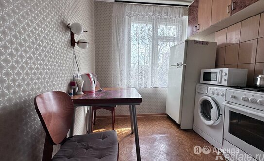 Аренда 1-комн квартиры на вторичном рынке улица Медиков,  д. 6