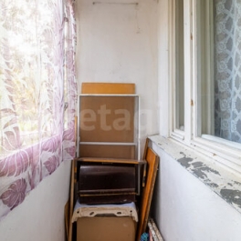 Продажа 1-комн квартиры на вторичном рынке улица Маршала Захарова,  д. 11