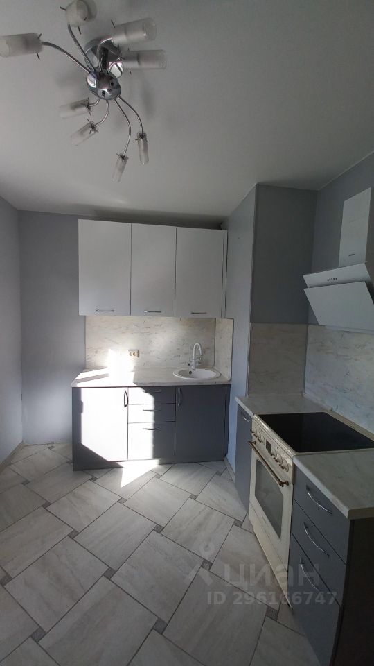 Аренда 1-комн квартиры на вторичном рынке Ленинский проспект, 75к1