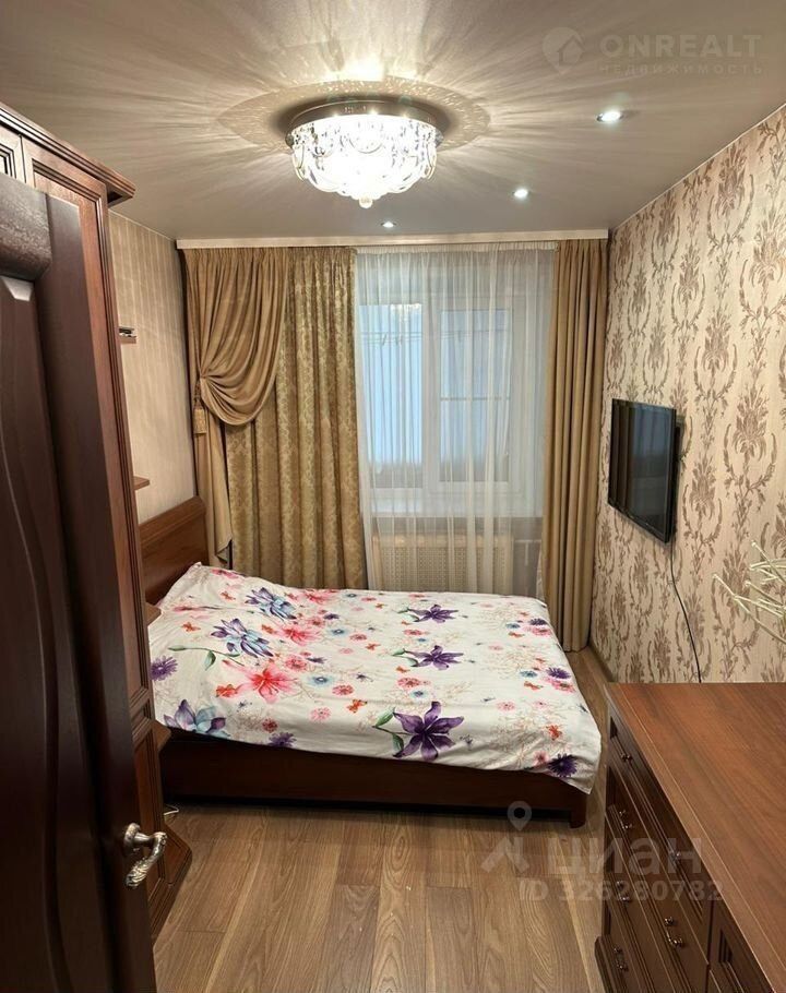 Продажа 3-комн квартиры на вторичном рынке Коломна, улица Октябрьской Революции, 372
