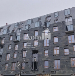 Продажа 2-комн квартиры на вторичном рынке набережная реки Карповки,  д. 27