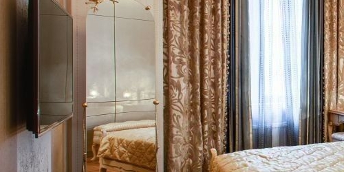 4-комн квартира Большой Палашевский переулок, 10