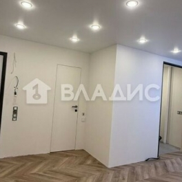 Продажа 3-комн квартиры на вторичном рынке Знаменская улица,  д. 19