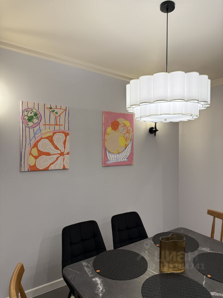 Аренда 3-комн квартиры на вторичном рынке улица Молостовых, 11К6