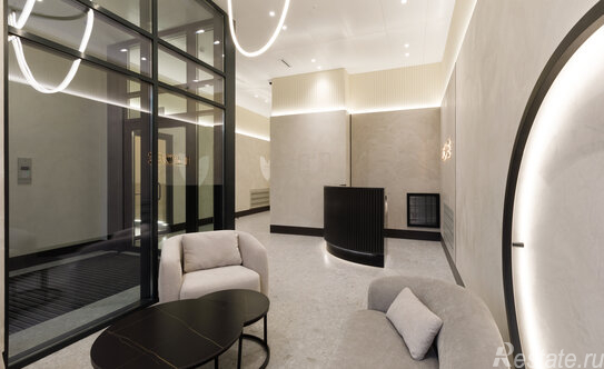 Продажа 4-комн квартиры на вторичном рынке улица Годовикова,  д. 11 к2