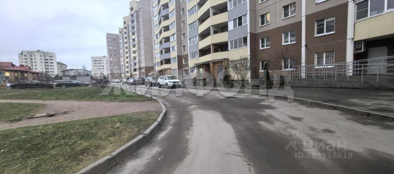 Продажа студии Южный мкр, улица Московская, 30