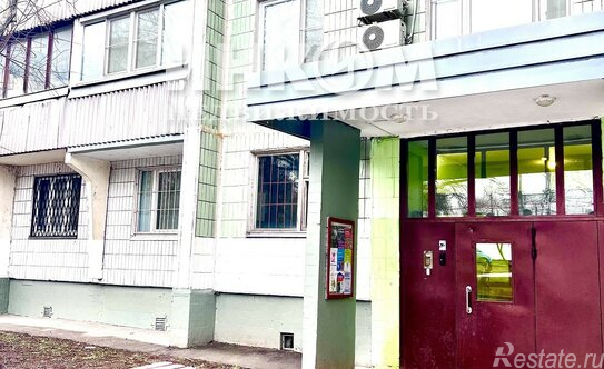 Продажа 1-комн квартиры на вторичном рынке Печорская ул,  д. 5