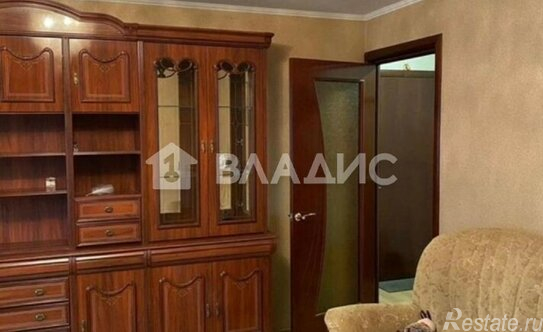 Продажа 3-комн квартиры на вторичном рынке Керамик, улица Свободы,  д. 9А